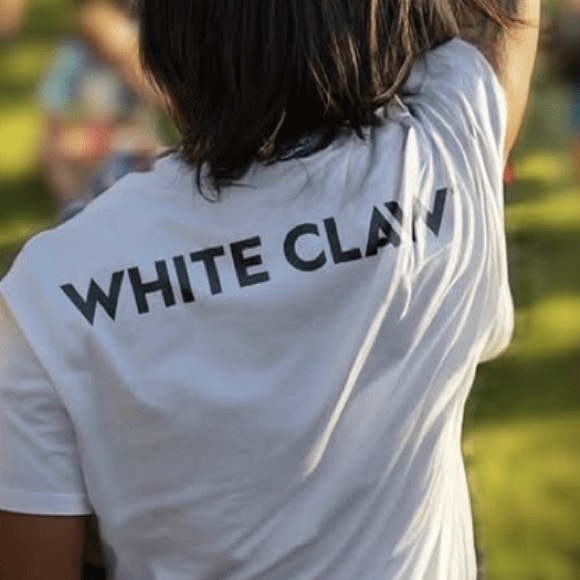 Port and Company Tops - WHITE CLAW T-shirt Size Large